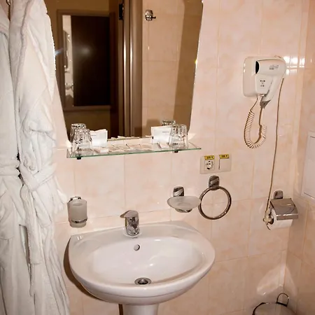 Hotel Gonchar 3*